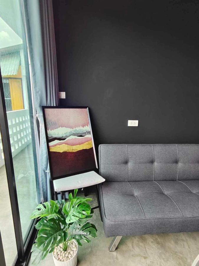 Mr Black & Ms White -Self Check In Accommodation Bangkok Ngoại thất bức ảnh