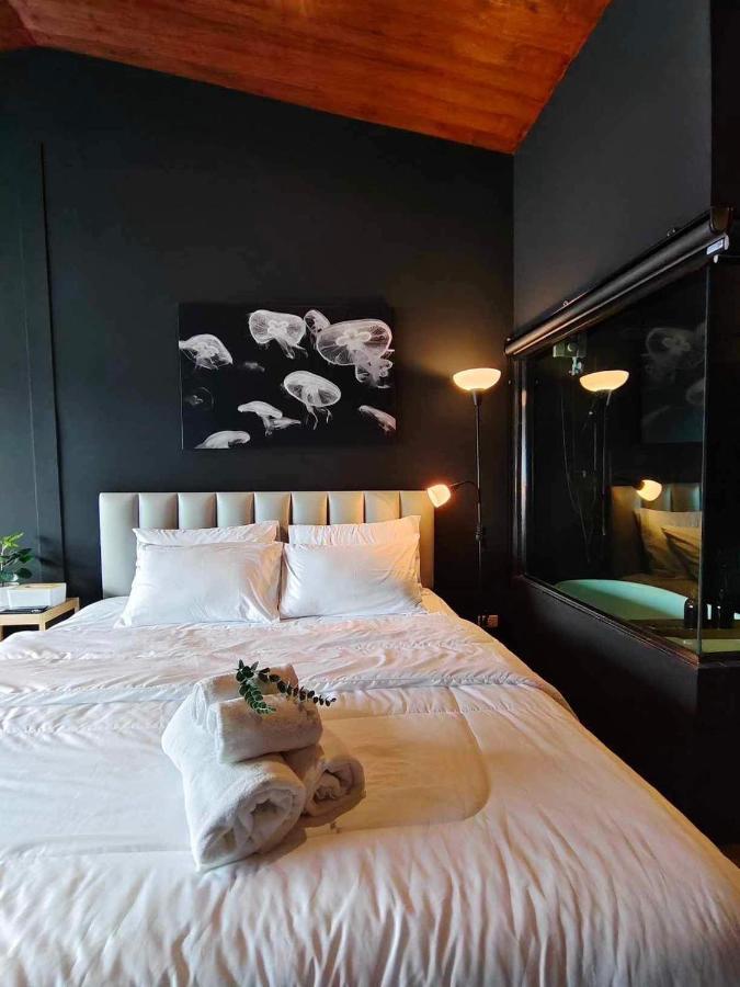 Mr Black & Ms White -Self Check In Accommodation Bangkok Ngoại thất bức ảnh