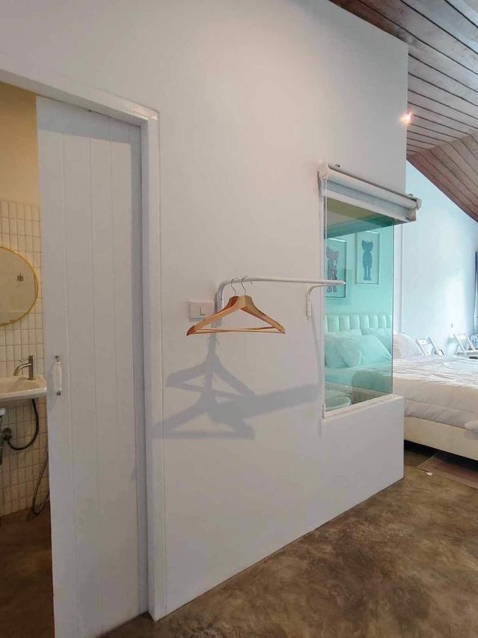 Mr Black & Ms White -Self Check In Accommodation Bangkok Ngoại thất bức ảnh