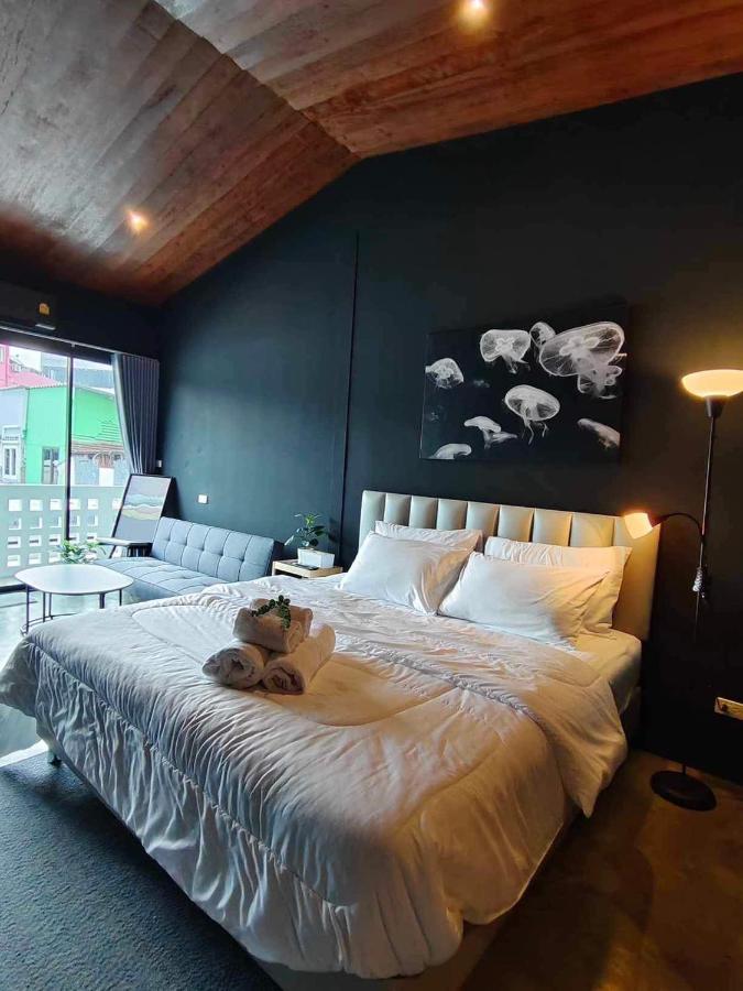 Mr Black & Ms White -Self Check In Accommodation Bangkok Ngoại thất bức ảnh