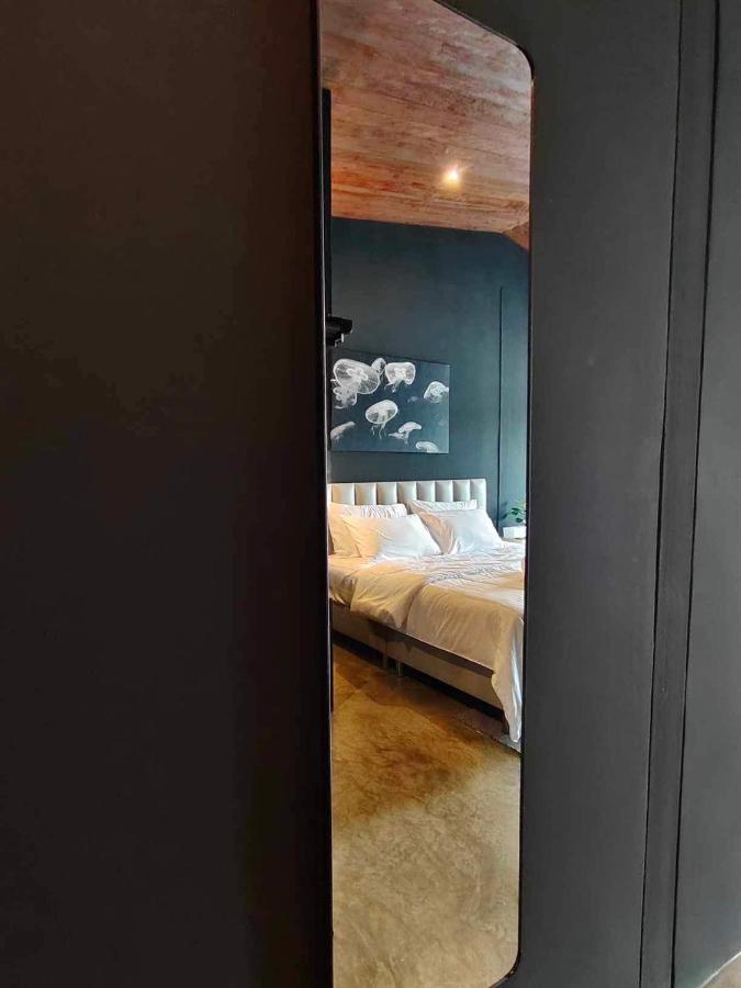 Mr Black & Ms White -Self Check In Accommodation Bangkok Ngoại thất bức ảnh
